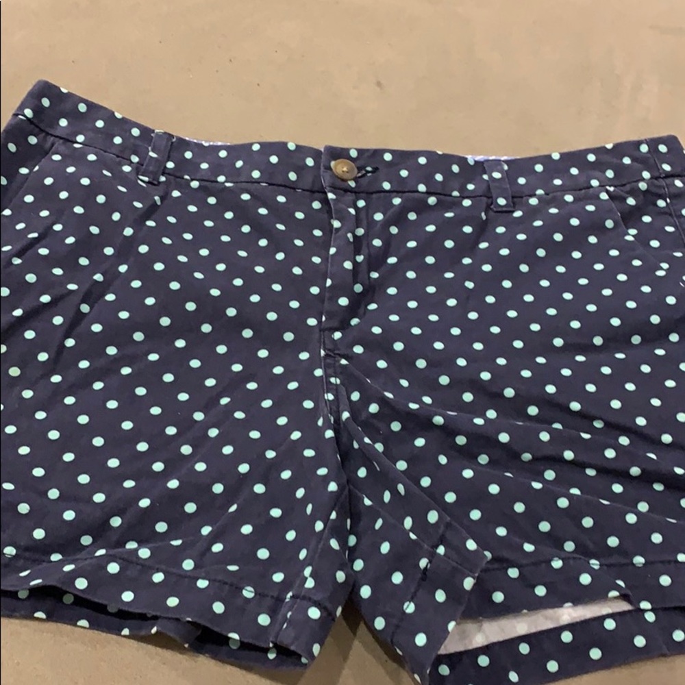 Shorts - Picture 3 of 4